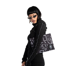 Load image into Gallery viewer, model with emf blocking pouch